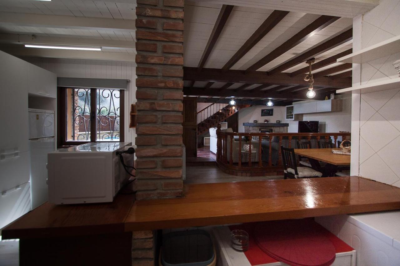Santa Barbora, Casa A 3 Km De La Playa Villa Llanes Kültér fotó